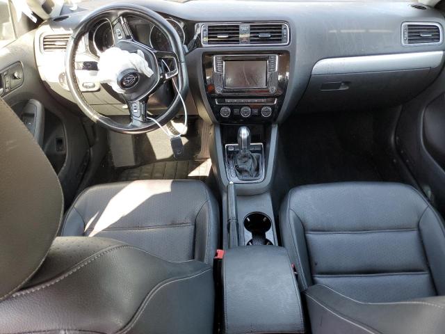 3VWL17AJ2JM220830 Volkswagen JETTA SEL