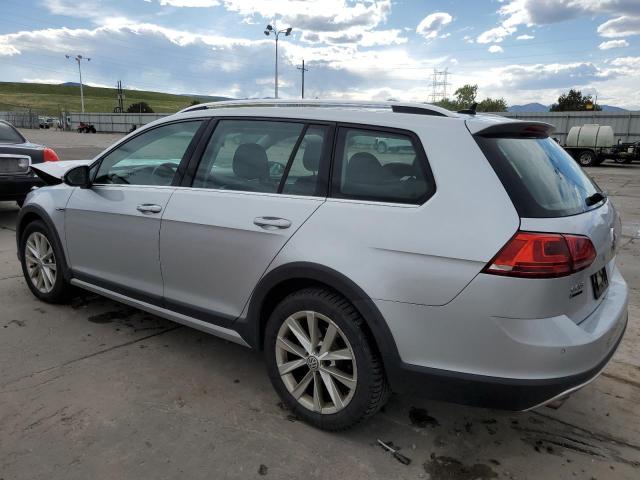 3VWH17AU7HM516470 Volkswagen Golf Alltrack S