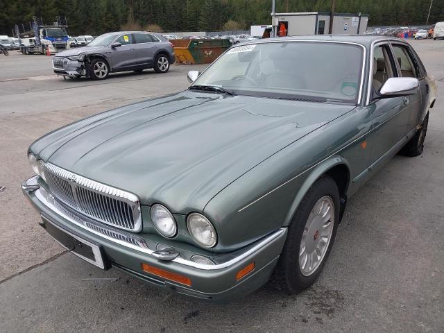 Auction sale of the 1996 Daimler Six Auto, vin: *****************, lot number: 49869864