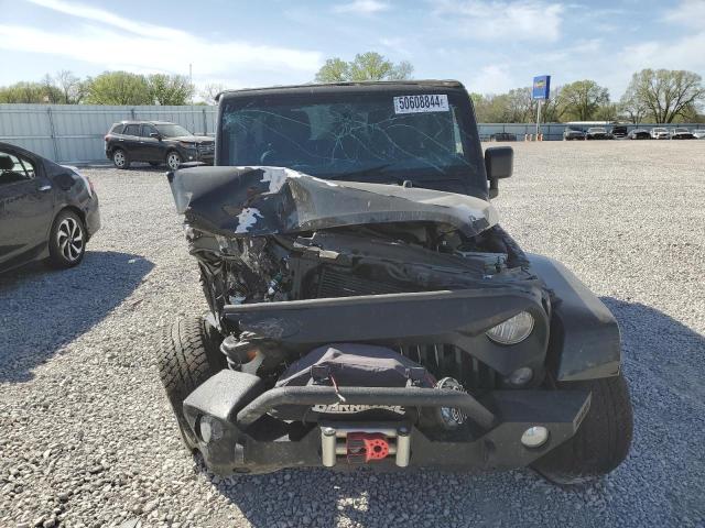 1C4HJWEG3EL240559 Jeep Wrangler Unlimited Sahara
