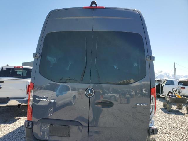 W1Z40FHY3PT132863 Mercedes-Benz Sprinter 2500