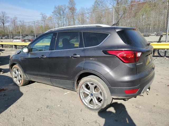 1FMCU9J93KUC33462 Ford Escape Titanium