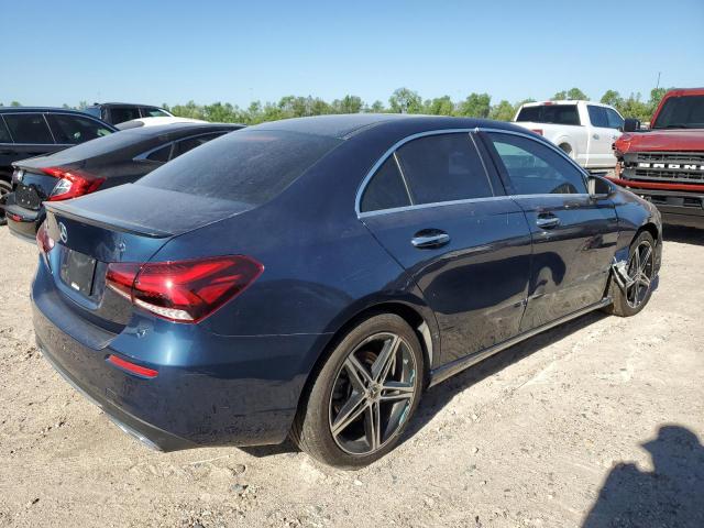 WDD3G4EB1KW034027 Mercedes-Benz A 220