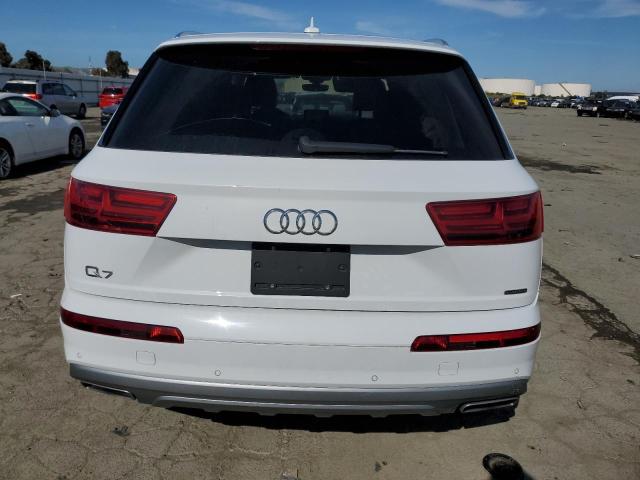 WA1LHAF78KD030353 Audi Q7 Premium Plus