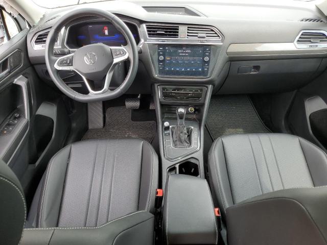 3VV3B7AX7NM164010 Volkswagen TIGUAN SE