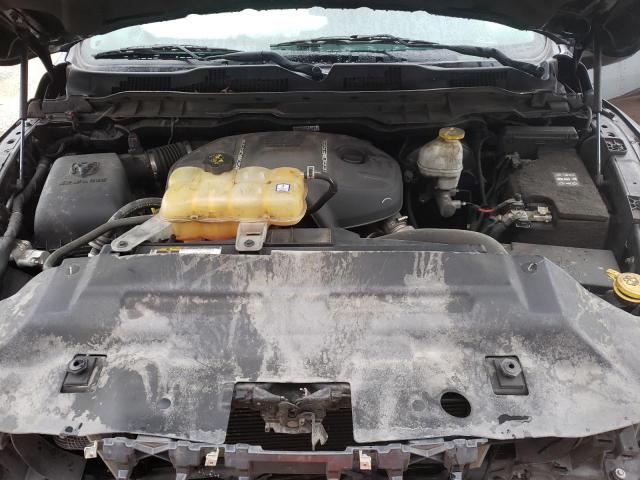 1C6RR7NM5HS881688 RAM 1500 Laie