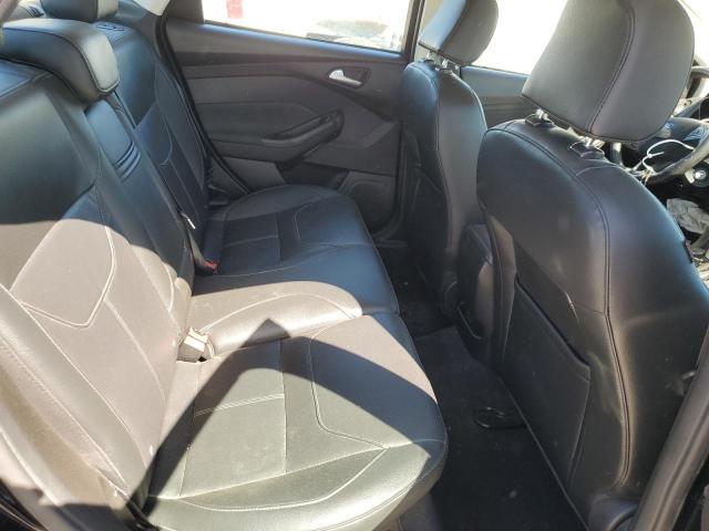 1FADP3F2XGL328872 Ford FOCUS SE