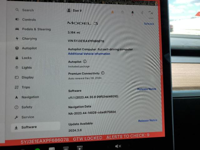 5YJ3E1EAXPF686078 Tesla MODEL 3