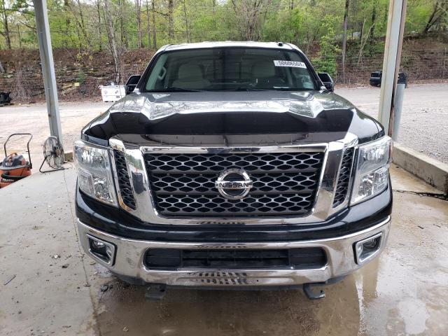1N6BA1F36HN570111 Nissan TITAN XD S