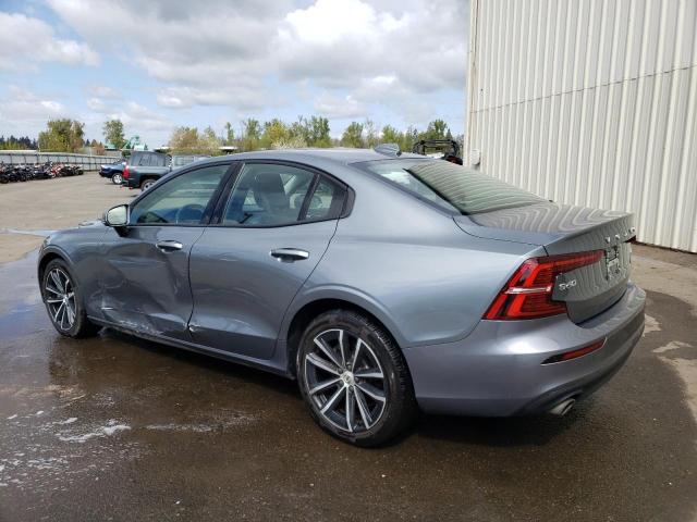 7JR102FK1MG094462 Volvo S60 T5 Momentum