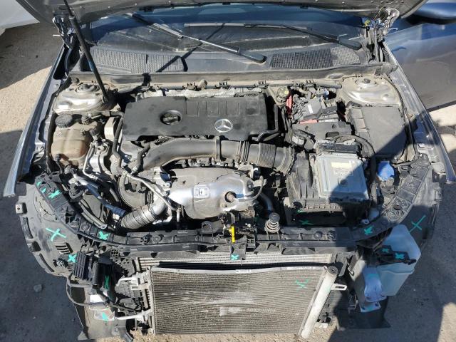 WDD3G4EB1KW002050 Mercedes-Benz A 220