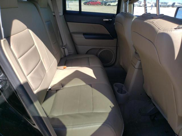 1C4NJPFA9GD726826 Jeep Patriot Latitude