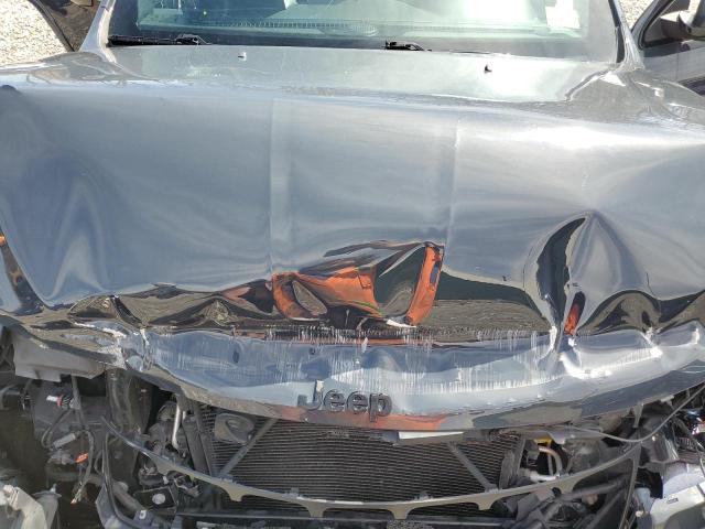 1C4RJFAG2JC260290 Jeep Grand Cherokee Laredo