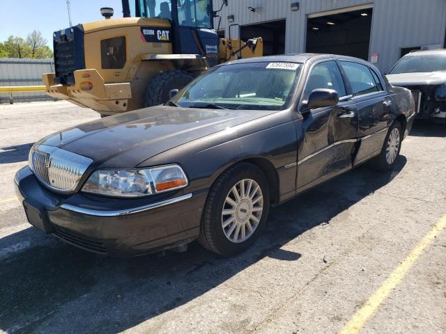 Auction sale of the 2005 Lincoln Town Car Signature Limited, vin: 1LNHM82W15Y643999, lot number: 52847594