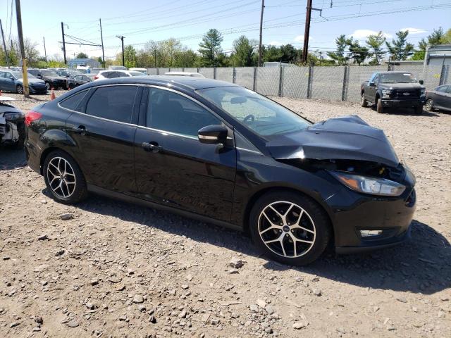 1FADP3H20JL254561 Ford FOCUS SEL