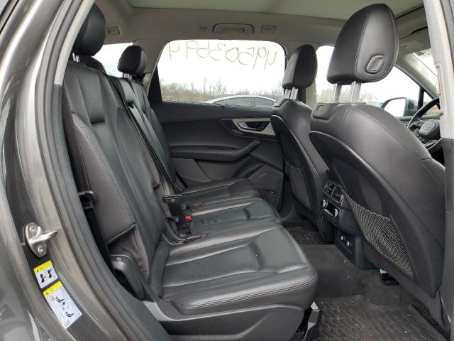 WA1LHAF70KD036812 Audi Q7 Premium Plus