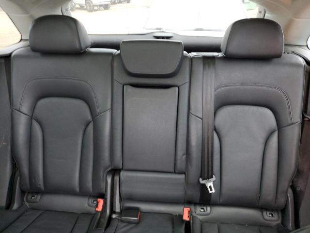 WA1DGAFP8EA081588 Audi Q5 Premium Plus
