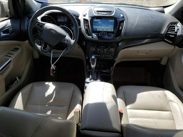 1FMCU9J92JUA26284 Ford Escape Titanium