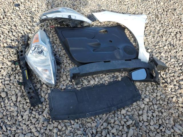 3N1CN7AP5GL916739 Nissan VERSA S