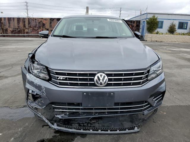 1VWAA7A37JC019743 Volkswagen PASSAT S