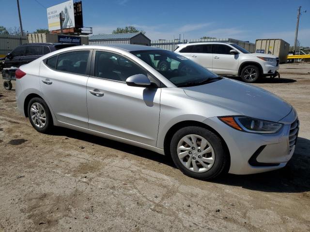 5NPD74LF2HH127271 Hyundai ELANTRA SE