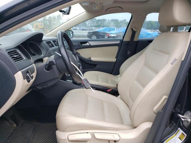 3VWDB7AJ8HM318112 Volkswagen JETTA SE