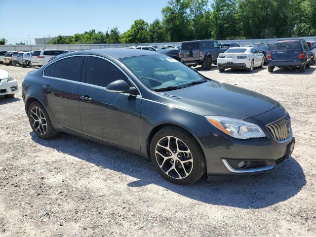 2G4GL5EX2H9186453 Buick Regal Sport Touring