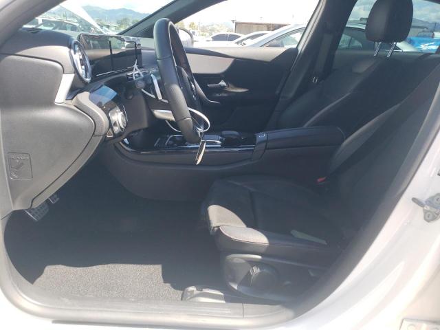 W1K3G4EB1NJ372738 Mercedes-Benz A 220