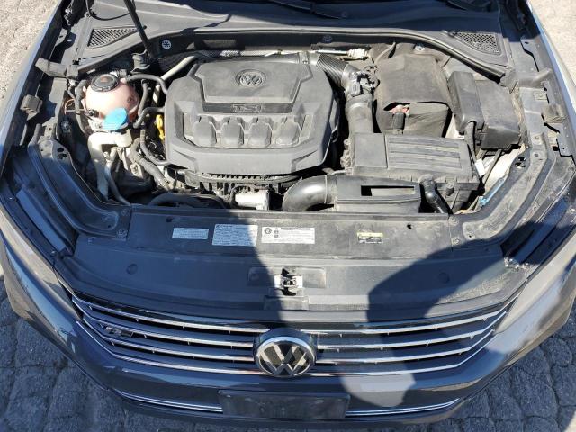 1VWAA7A33JC013745 Volkswagen PASSAT S