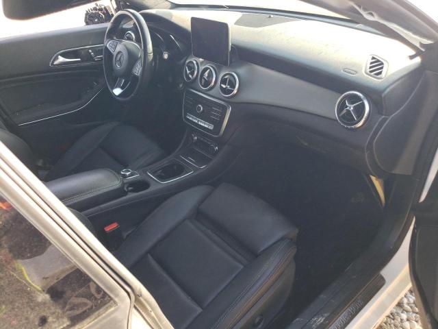 WDDSJ4EB5KN725015 Mercedes-Benz CLA 250