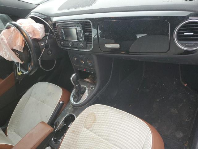 3VW517AT0FM821946 Volkswagen Beetle 1.8t