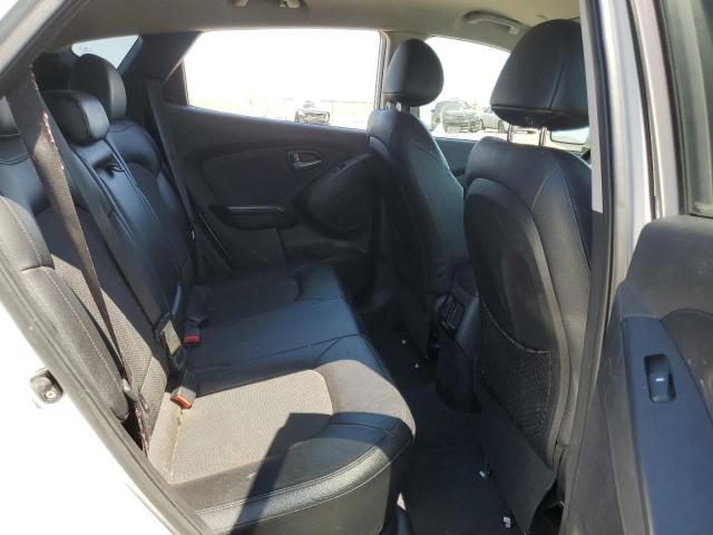 KM8JU3AG0EU930644 Hyundai TUCSON GLS
