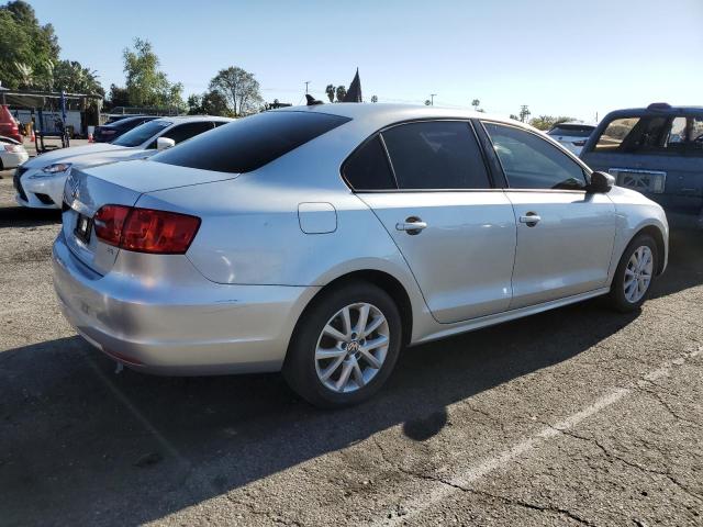 3VWD17AJ6EM276599 Volkswagen JETTA SE
