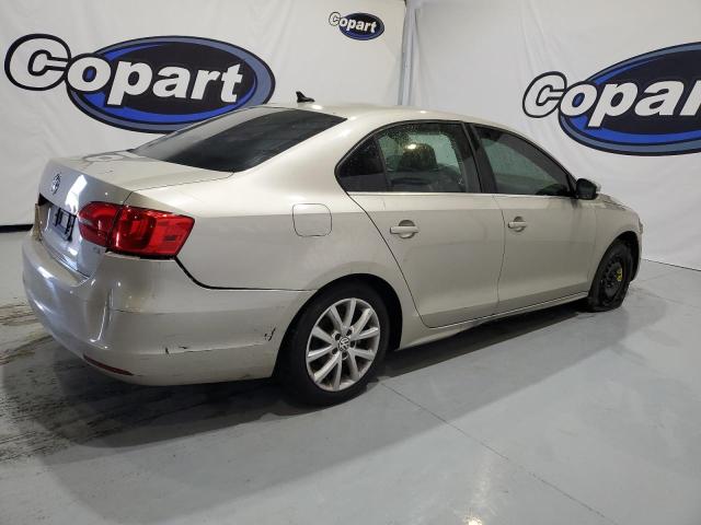 3VWD17AJ2EM336880 Volkswagen JETTA SE