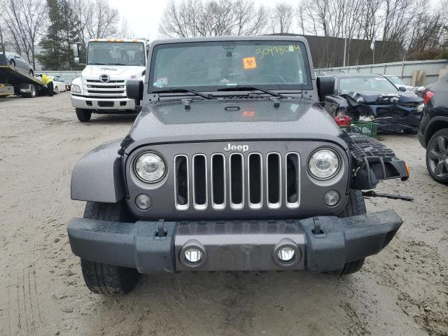 1C4BJWEG4HL532389 Jeep Wrangler Unlimited Sahara