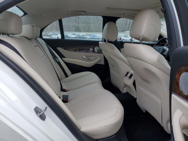 WDDZF4KB2HA109275 Mercedes-Benz E 300 4matic