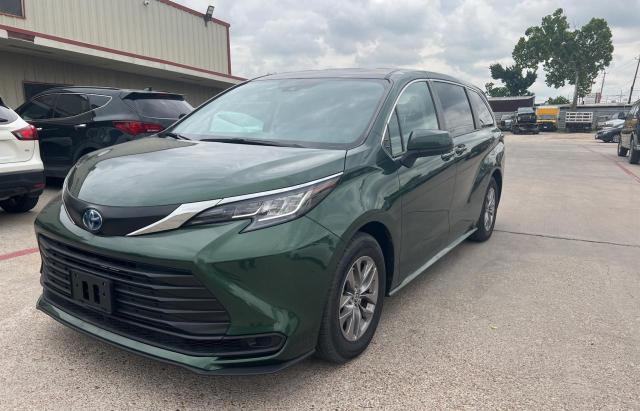 5TDKSKFC3NS062254 Toyota SIENNA LE