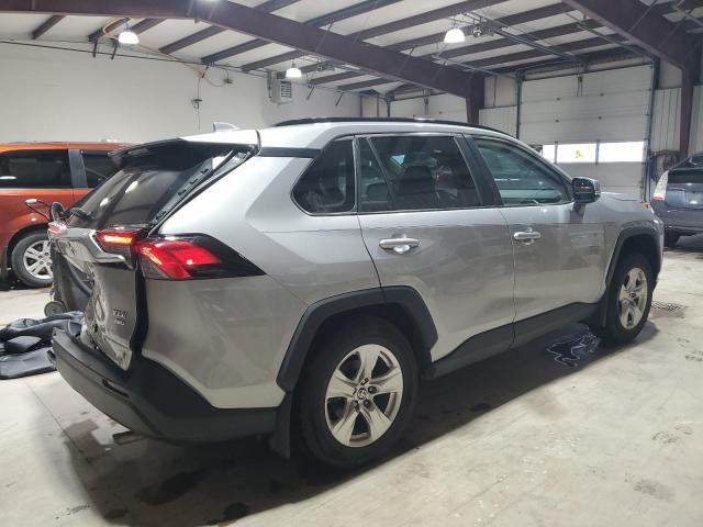2T3P1RFV9MC174087 Toyota Rav4 Xle