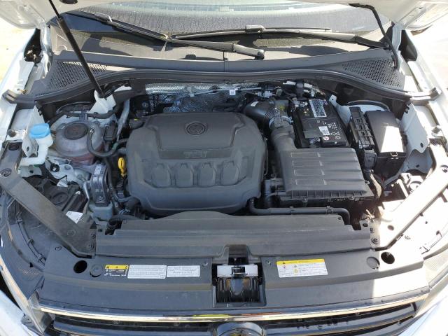 3VV8B7AX3NM093281 Volkswagen Tiguan Se R-line Black
