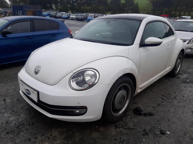 53024214 :رقم المزاد ، ***************** vin ، 2014 Volkswagen Beetle Des مزاد بيع