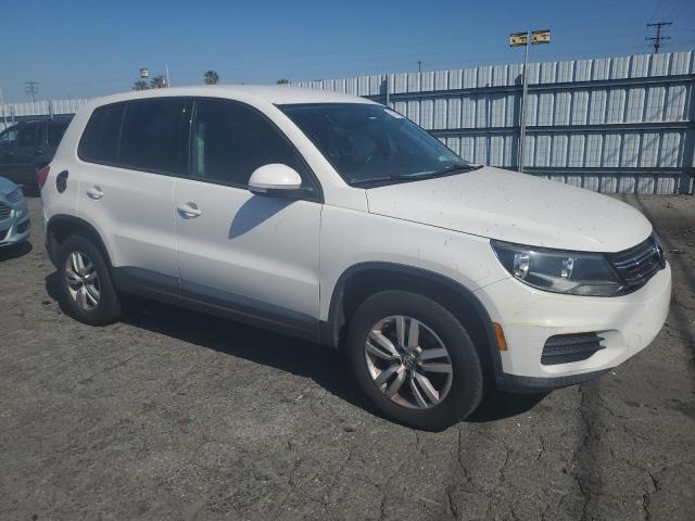 WVGAV3AX6EW032566 Volkswagen TIGUAN S