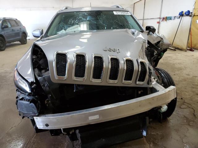 1C4PJMCS5GW334466 Jeep Cherokee Latitude