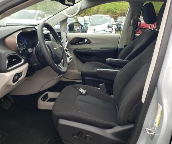 2C4RC1CG7PR520144 Chrysler Voyager Lx