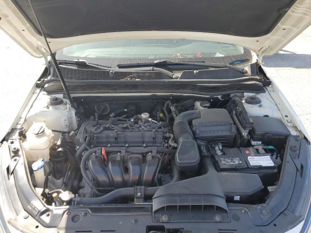 KNAGM4A71F5598226 KIA Optima Lx
