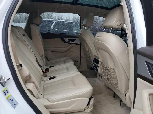 WA1LHAF74KD043035 Audi Q7 Premium Plus
