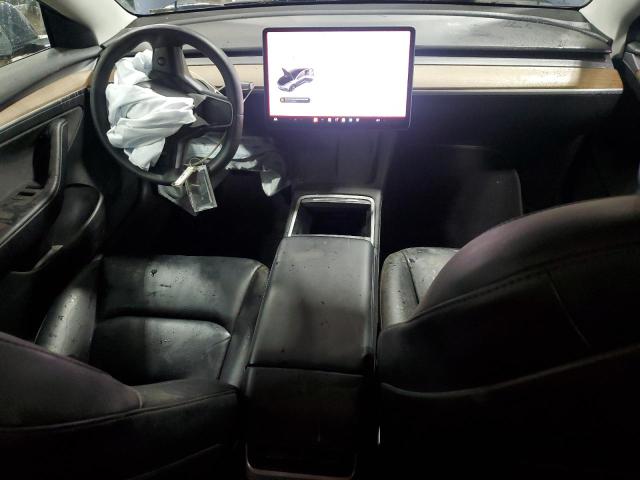5YJ3E1EB7NF185946 Tesla MODEL 3
