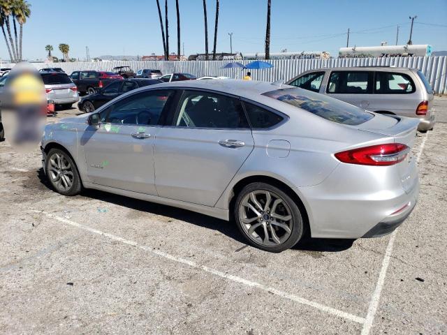 3FA6P0RU5KR235580 Ford Fusion Titanium