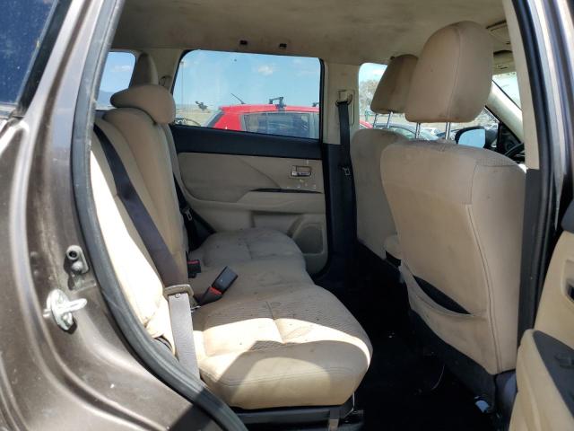 JA4AD3A30HZ059909 Mitsubishi Outlander Se