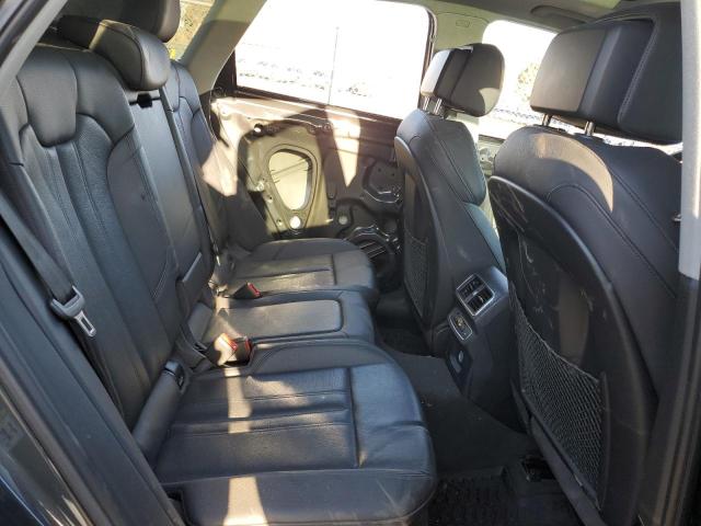 WA1BNAFY7J2067644 Audi Q5 Premium Plus
