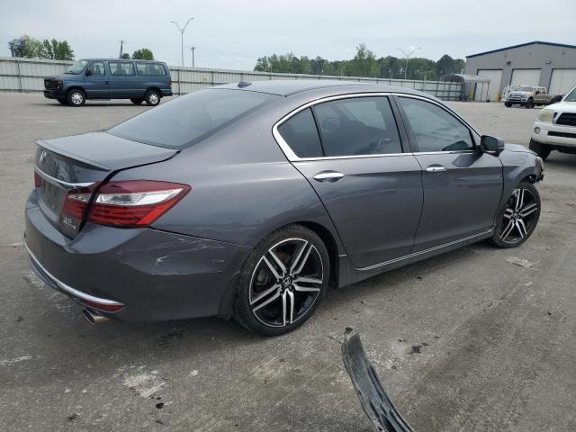 1HGCR3F94HA018633 Honda Accord Touring